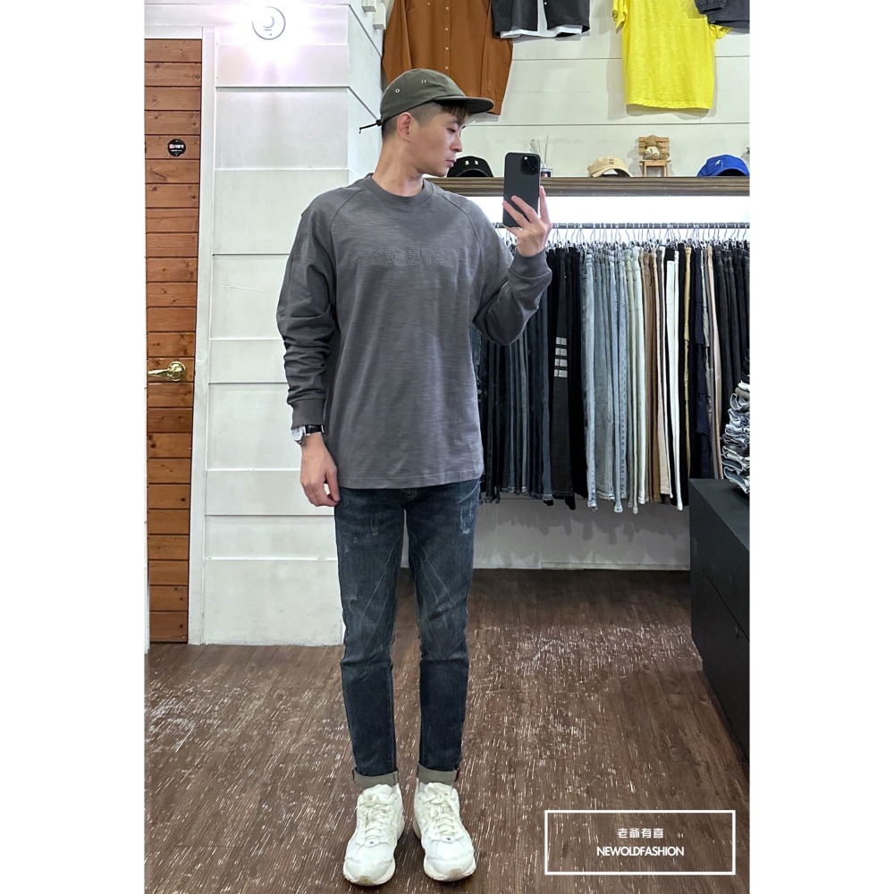 『新品上市』重磅GOING刺繡竹節棉大學T-深灰(NOF2309387)-細節圖5