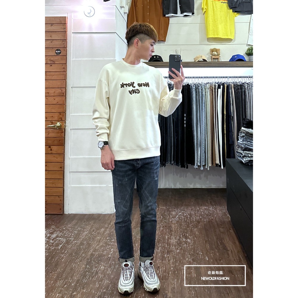 『新品上市』重磅NEW YORK刺繡大學T-米(NOF2309381)-細節圖7