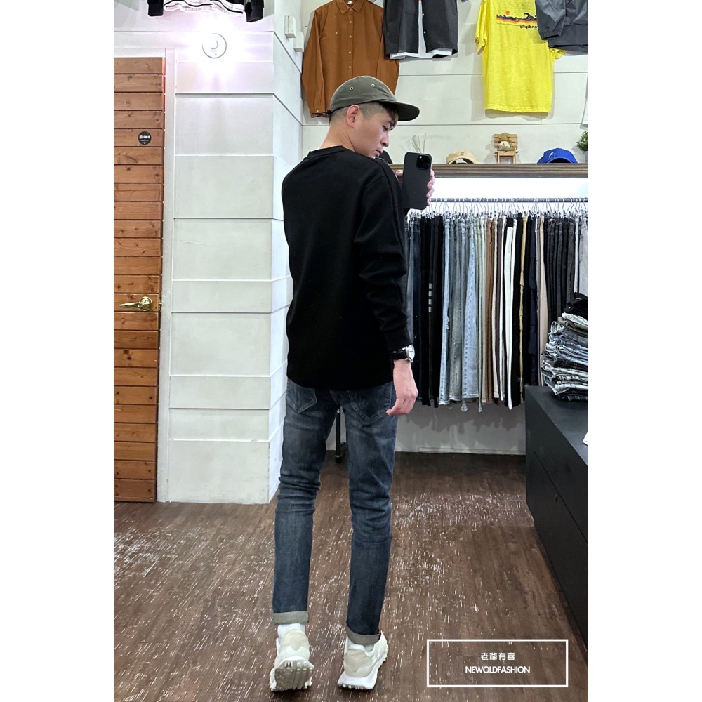 『新品上市』重磅純色斜肩大學T-黑(NOF2309389)-細節圖2