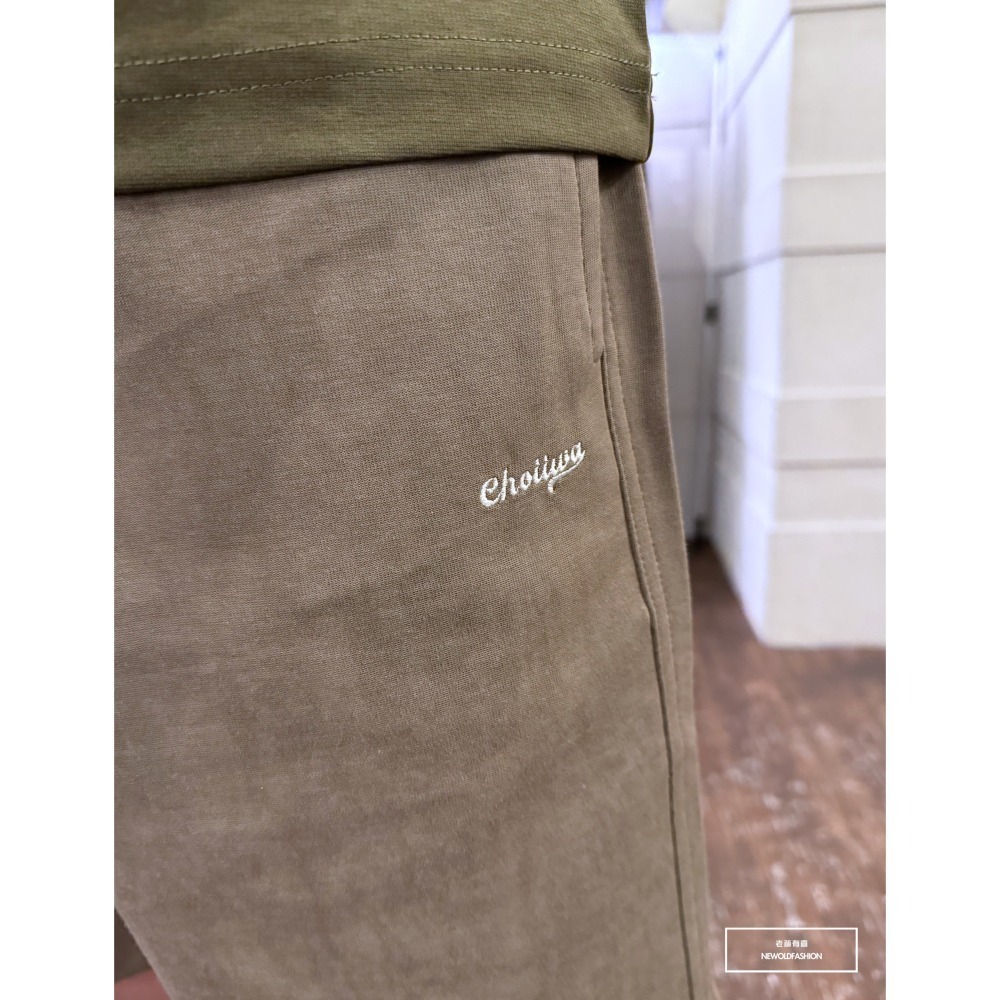 『新品上市』重磅Choii刺繡水洗棉質短褲(NOF2404N6015)-卡其-細節圖2