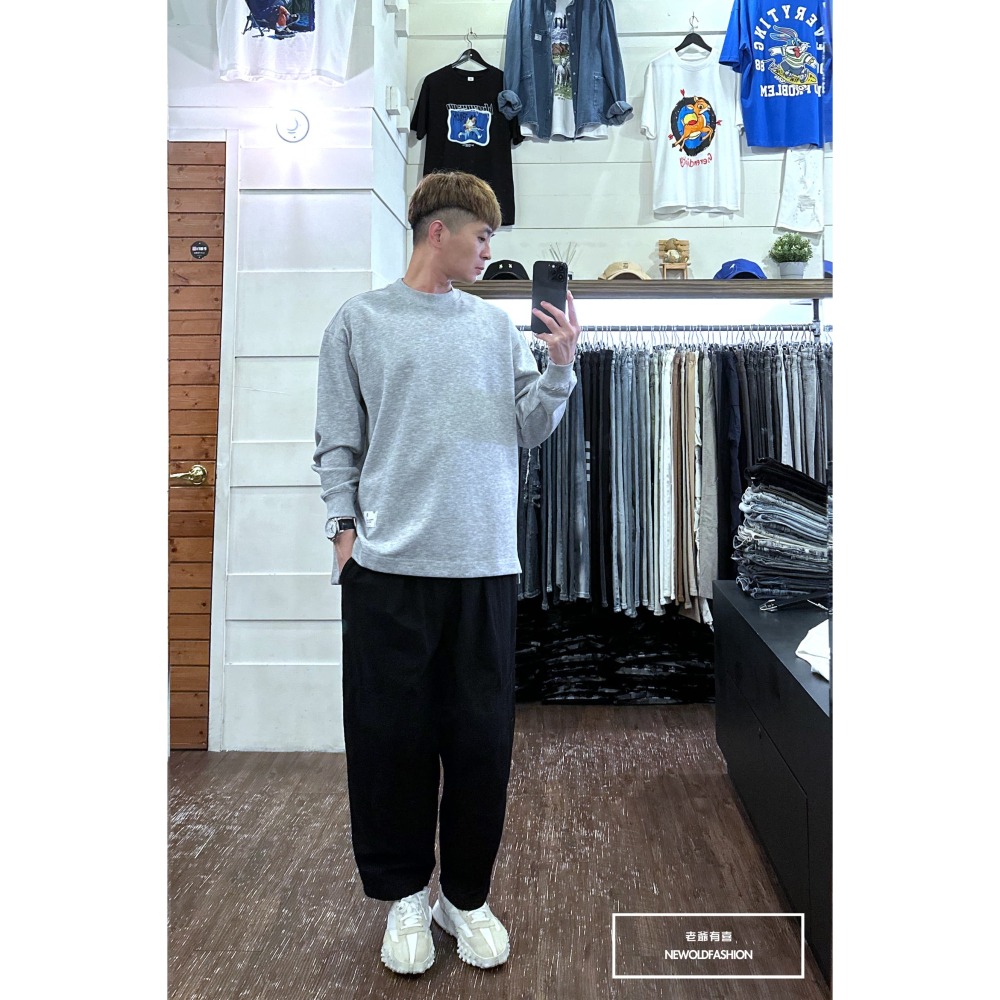 『新品上市』重磅RAM刺繡白標大學T-灰(NOF2309B5534)-細節圖5