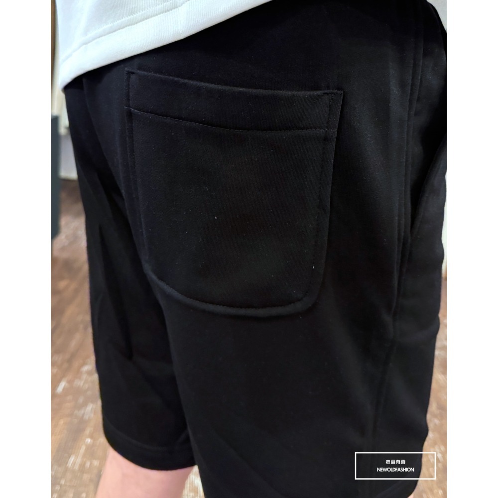 『新品上市』重磅FMWW橫線棉質短褲(NOF2404N6013)-黑-細節圖7