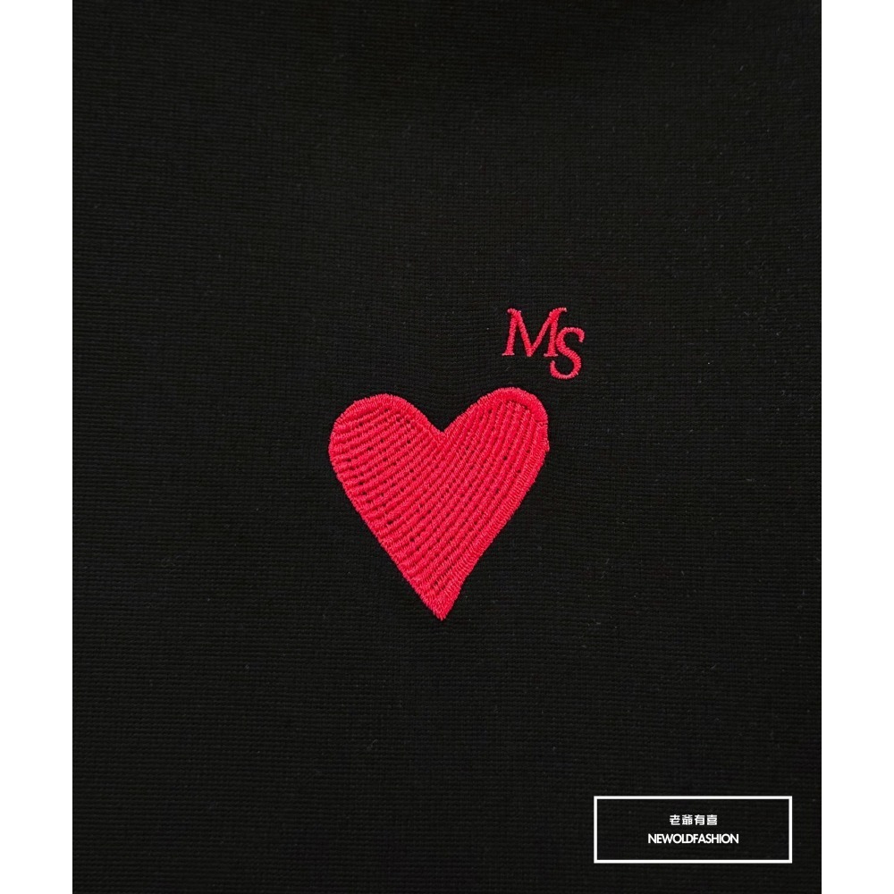 『新品上市』重磅MS刺繡愛心短T(NOF2405S6004)-黑-細節圖5