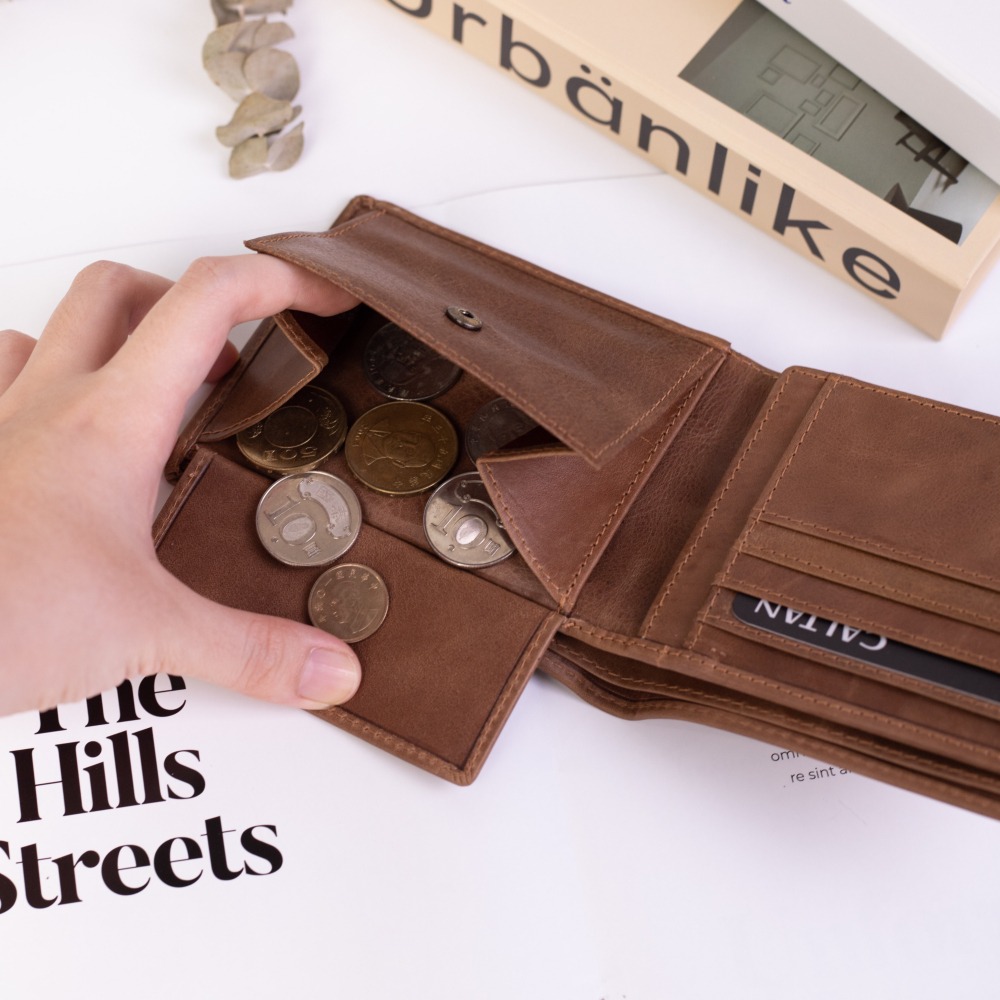 『新品上市』老爺有喜 帥氣皮革縫線短夾(071769lt)-細節圖5