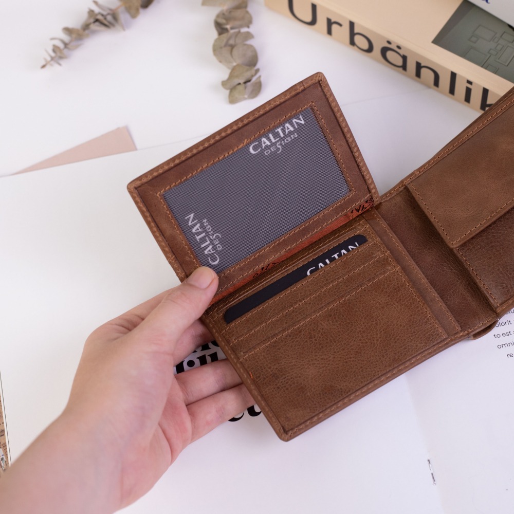 『新品上市』老爺有喜 帥氣皮革縫線短夾(071769lt)-細節圖8