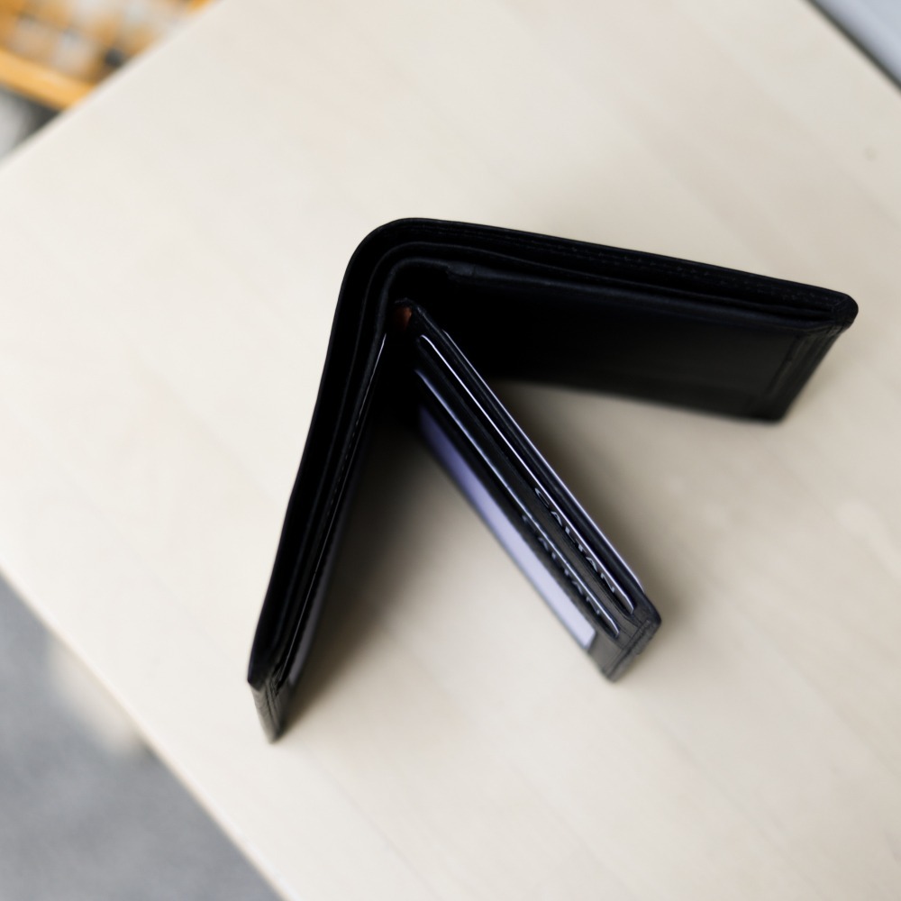 『新品上市』老爺有喜 真皮製作經典版三折男用短夾(072698bk)-細節圖2