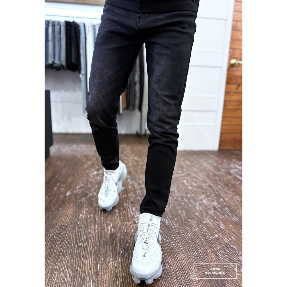 『新品上市』重磅經典水洗黑素面小直筒(NOF24096028)-細節圖8