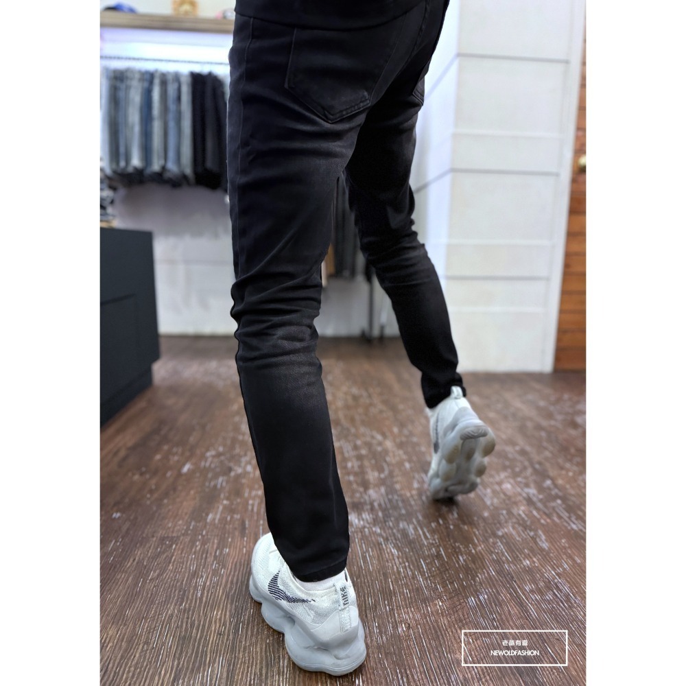 『新品上市』重磅經典水洗黑素面小直筒(NOF24096028)-細節圖9