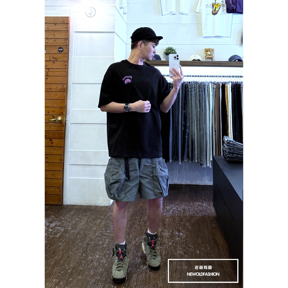 『新品上市』重磅日出山脈短T(NOF25038111)-黑-細節圖4