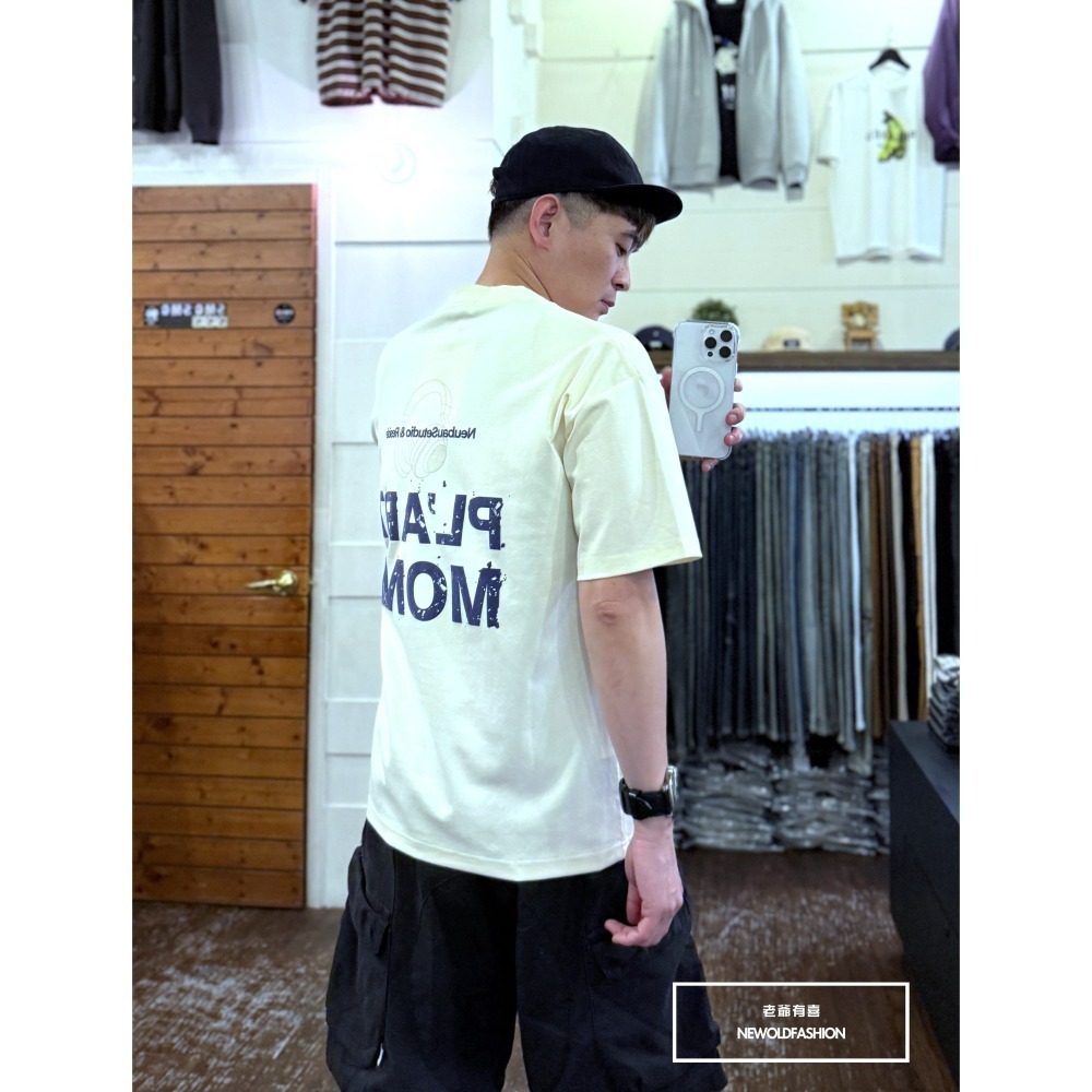 『新品上市』重磅Neu耳機短T(NOF2503N5006)-米-細節圖6