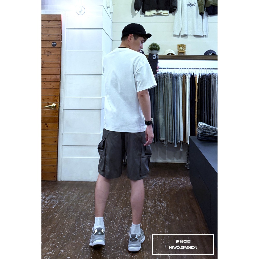 『新品上市』重磅長型拉鍊口袋工裝短褲(NOF25026665)-深灰-細節圖5