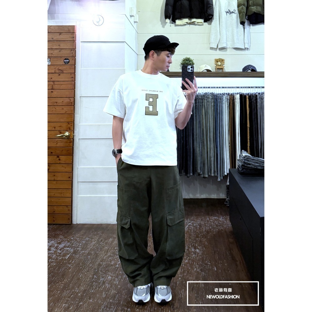 『新品上市』重磅拼接長型側口袋工裝寬褲-軍綠(NOF25023007)-細節圖8