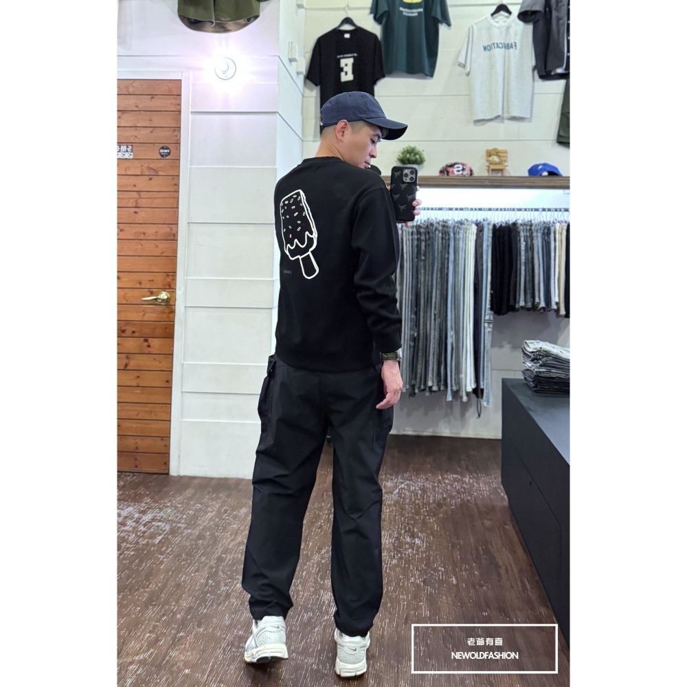 『新品上市』重磅crew雪糕刺繡大學T-黑(NOF24095706)-細節圖7
