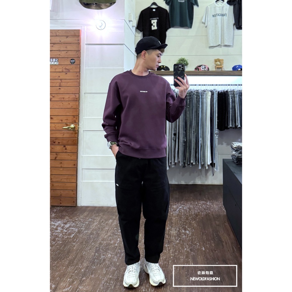 『新品上市』重磅Competition英字大學T-紫(NOF24091607)-細節圖5