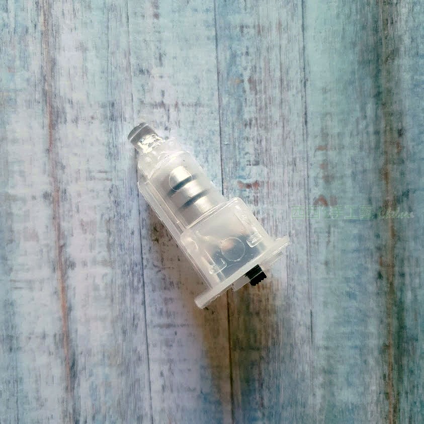 西西手工藝材料 24955 LED燈座(七彩燈) 七彩閃燈心 布置燈蕊 燈芯 電子蠟燭 庭院造景 舞臺氣氛燈 滿額免運-細節圖2