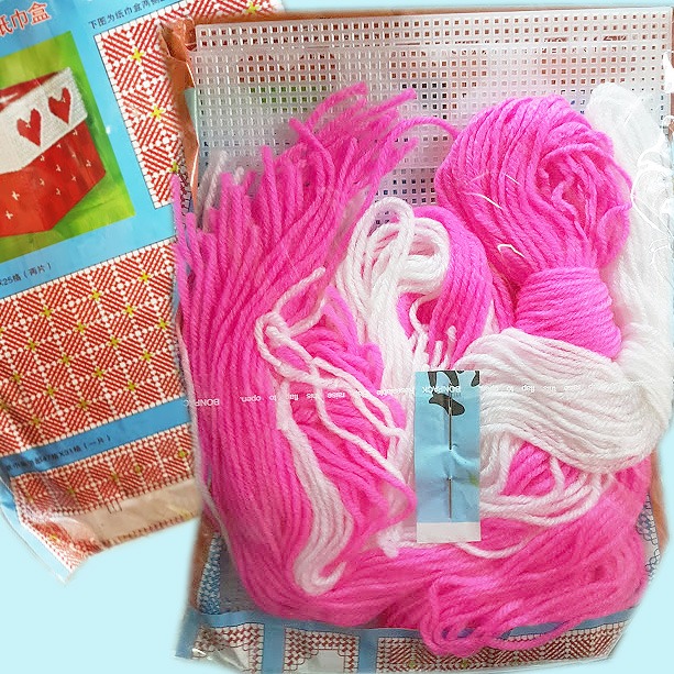 西西手工藝材料 23218 毛線DIY小面紙盒(顏色隨機) 毛線編織面紙盒DIY材料包 網片紙巾盒硬面紙盒鉤織 滿額免運-細節圖2