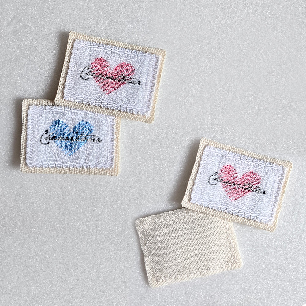 西西手工藝材料 26891 時尚布標(1入)約長4.5x高3cm 直式布標橫式 直式標籤布標 包邊帶橫式商標帶 滿額免運-細節圖3