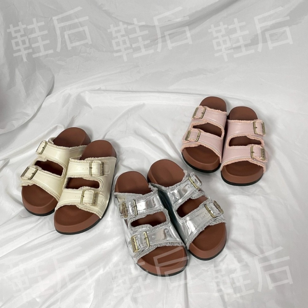 Shoes Queen | 台南出貨 | D03熱賣超夯 |新增隱藏牛仔藍 |41.42號約3.5厚度 流蘇皮帶勃肯拖-細節圖4