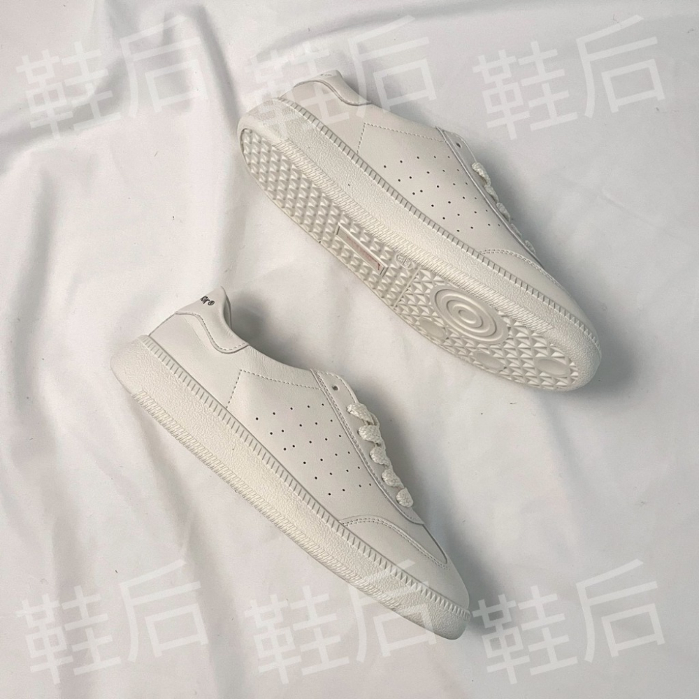 Shoes Queen | 台南現貨+預購 / 經典素面 皮革小白鞋 527⚡板鞋 #上學通勤必備-細節圖3