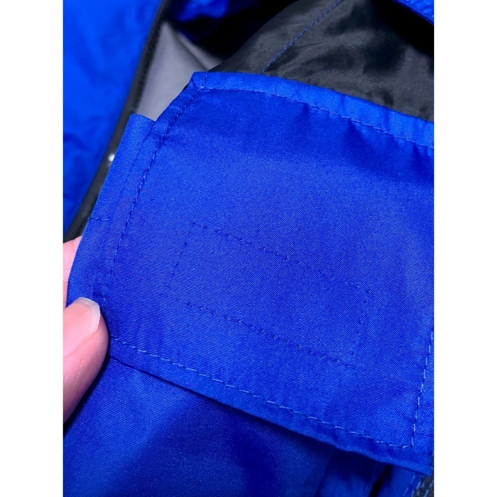 【出售】2026 BURTLE AC1194 後腰開孔空調服 背心 L號｜近全新-細節圖3