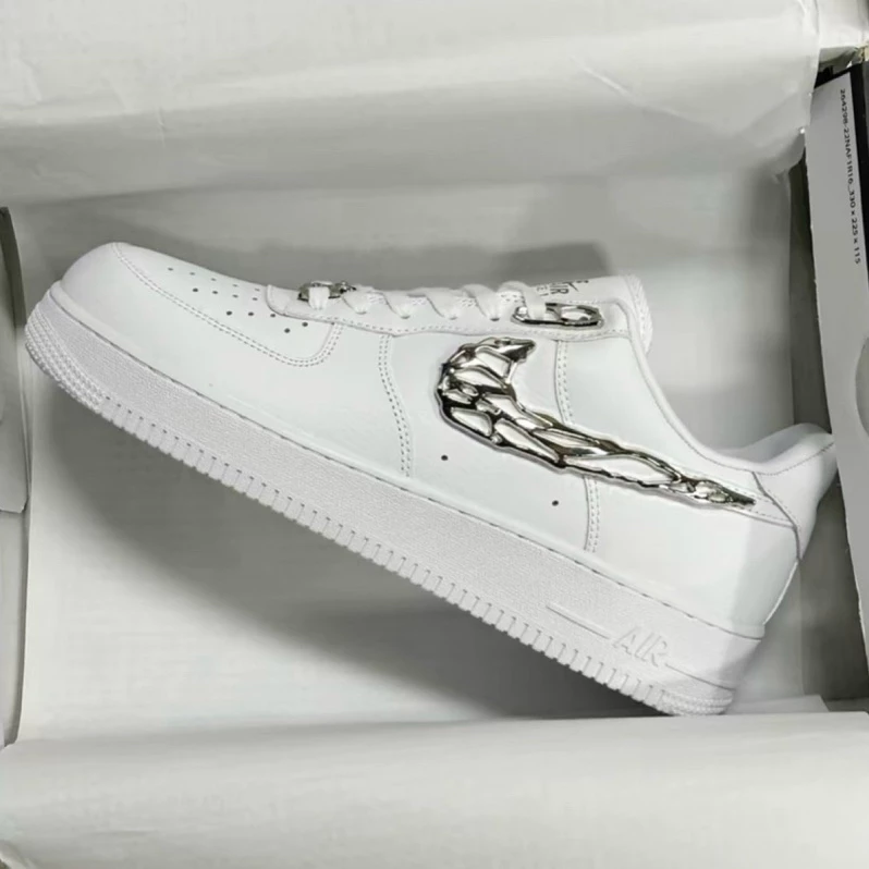 Nike Air Force 1 金屬液態銀 FV3616-101-細節圖4