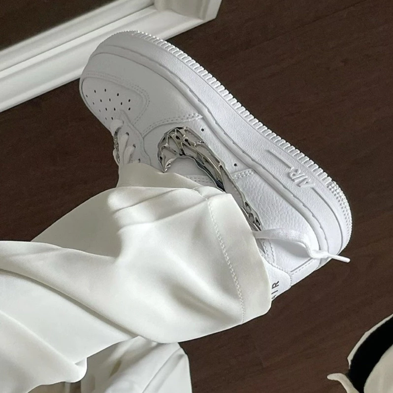 Nike Air Force 1 金屬液態銀 FV3616-101-細節圖6
