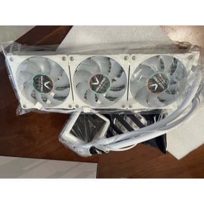 VK瓦爾基里B360-GT白色帶3.95吋螢幕神光同步新款水冷散熱器-細節圖8