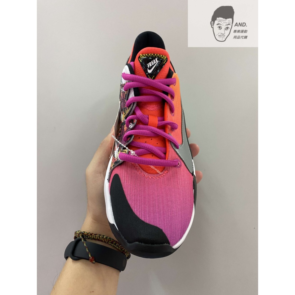 【AND.】現貨 NIKE FREAK 2 PE 粉橘 字母哥 運動 籃球鞋 大童 女款 CT4592-100-細節圖2