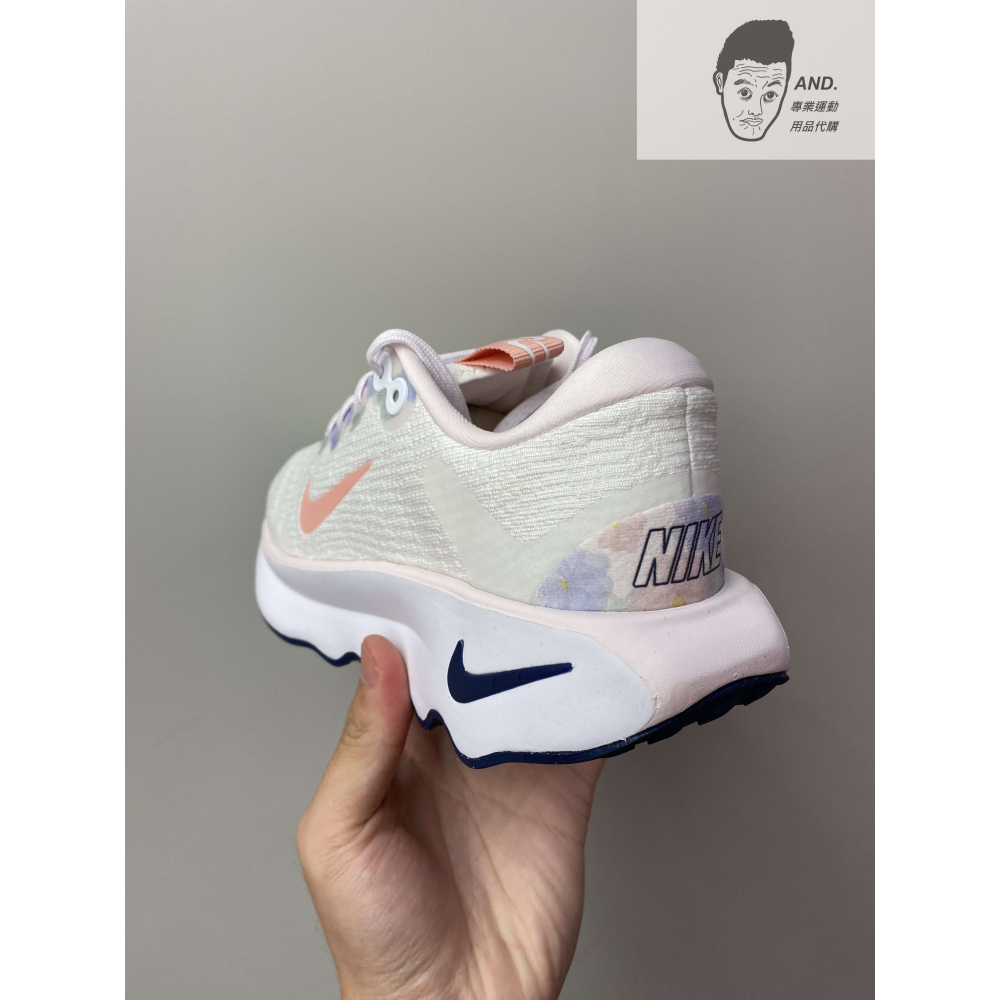【AND.】NIKE W MOTIVA 白粉 休閒 穿搭 編織 女款 DZ3702-100-細節圖4