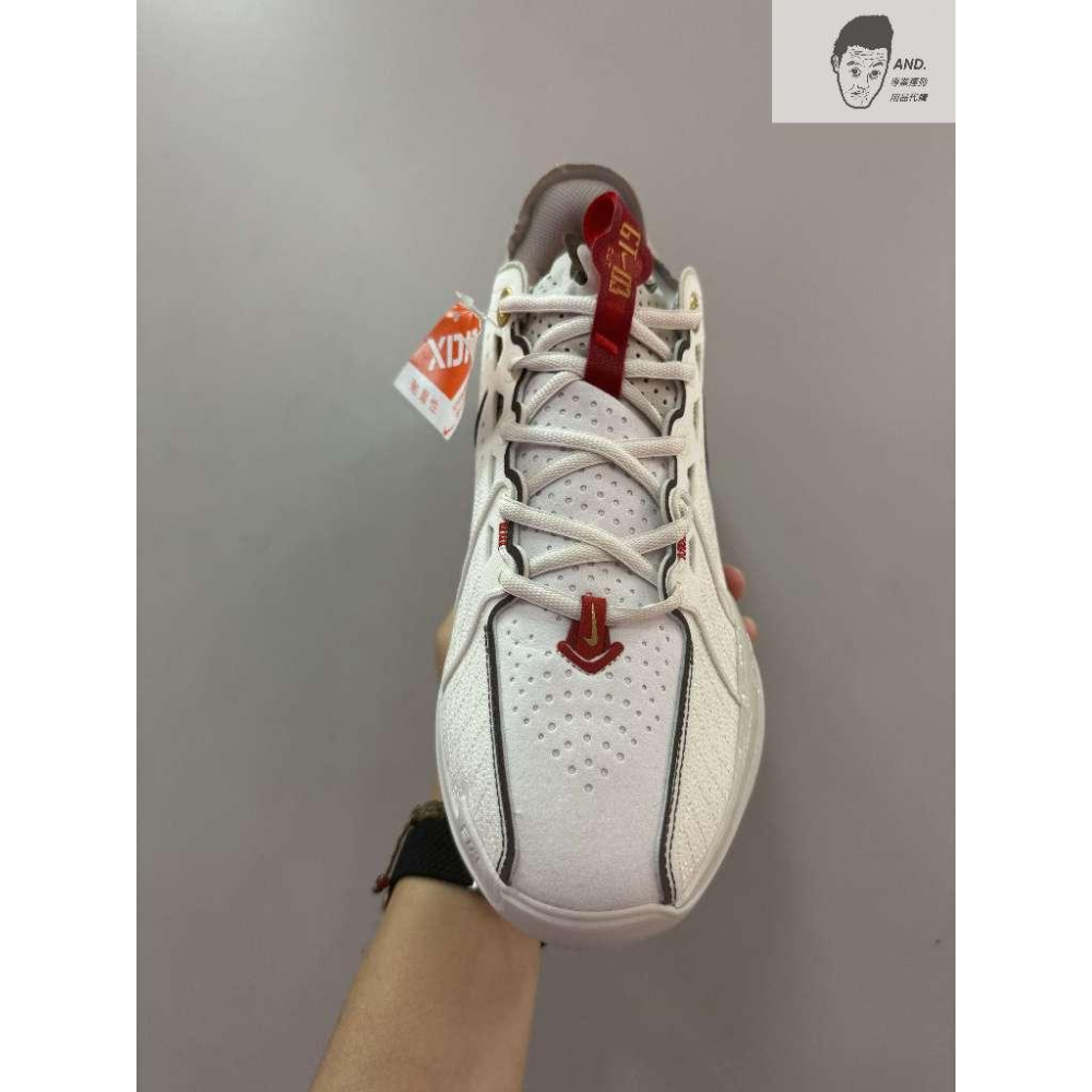 【AND.】NIKE G.T. CUT 3 EP CNY 蛇年 白紅灰 籃球鞋 運動鞋 男款 HV5977-102-細節圖2