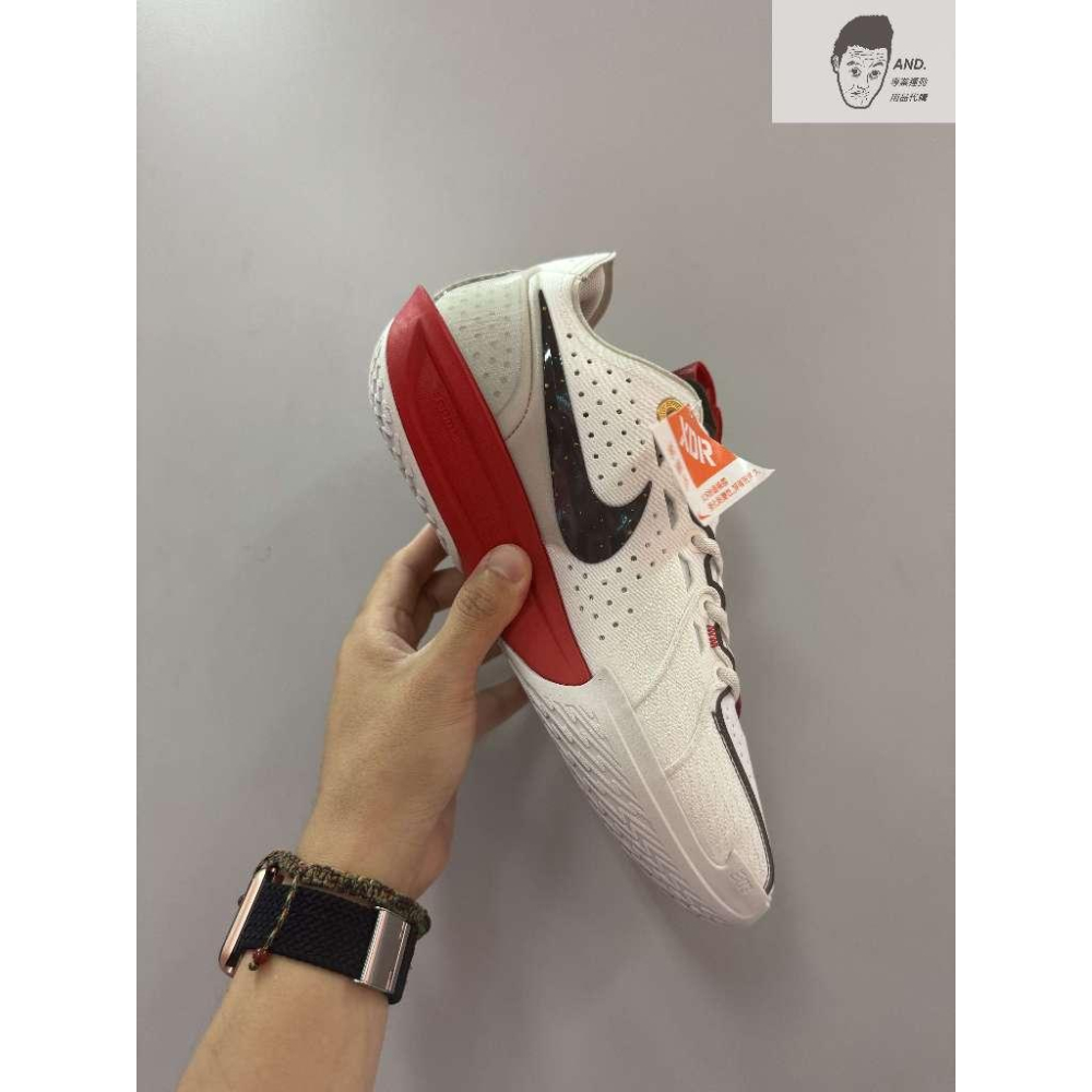【AND.】NIKE G.T. CUT 3 EP CNY 蛇年 白紅灰 籃球鞋 運動鞋 男款 HV5977-102-細節圖3