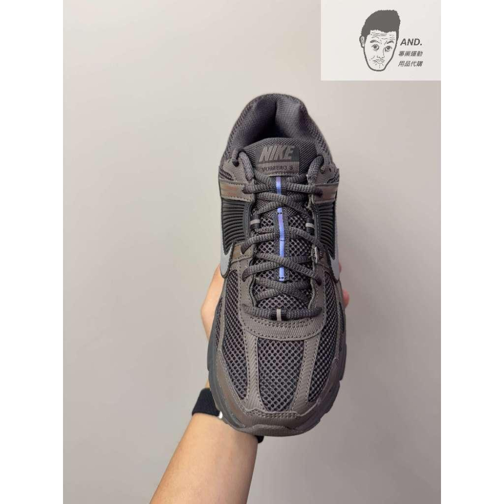 【AND.】NIKE ZOOM VOMERO 5 棕銀 運動 休閒 慢跑鞋 男款 HF5493-201-細節圖2