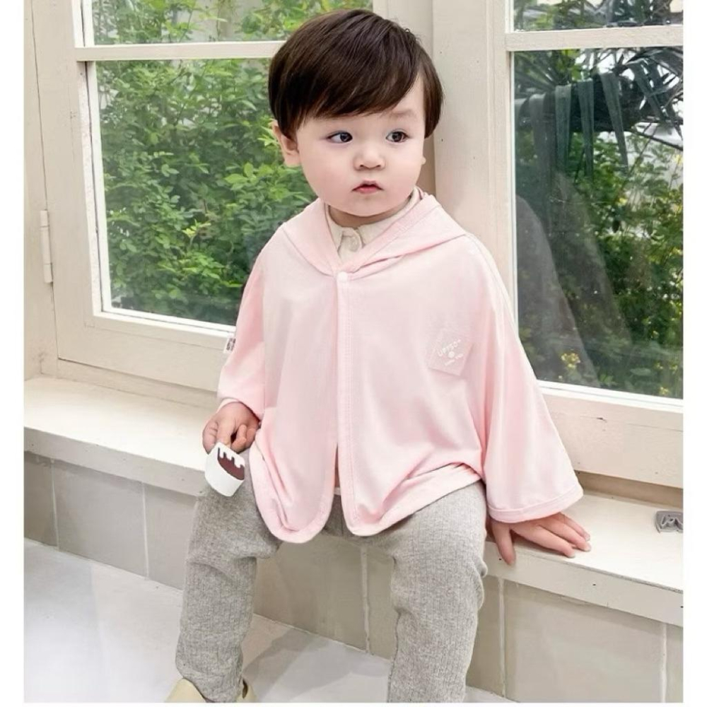 ❤️夏天必備❤️台灣現貨夏季冰絲連帽防紫外線斗篷 男孩冰絲防曬衣 女孩冰絲防曬衣 涼感 輕薄透氣 人氣商品 新鮮貨-細節圖3