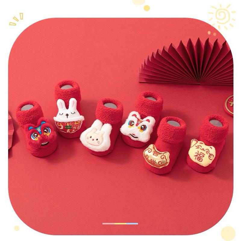 ❤️現貨促銷❤️台灣出貨秋冬新款 紅色新年造型襪子 新生兒襪子 嬰兒過年襪子 嬰兒防滑襪 吉祥襪 過年襪 隔日到貨-細節圖3