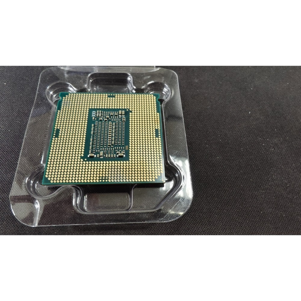 Iopen mall二手-intel Core i7-8700 3.2GHZ 6C12T 1151腳位 無盒 無風扇-細節圖2