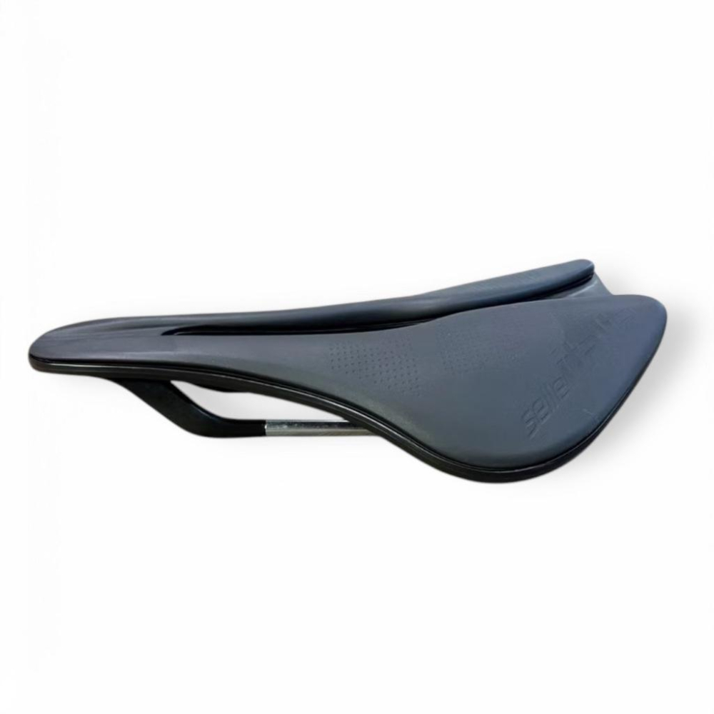 現貨 出清 義大利 selle ITALIA BOOST人體工學超舒適減壓 短鼻 中空座墊 坐墊 座椅-細節圖3