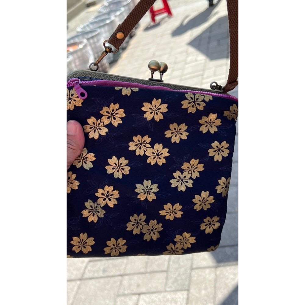 wusister手作坊大口金加拉鏈兩用包有附可調式背帶-細節圖5