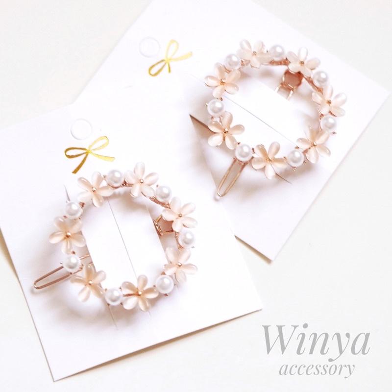 【winya 韓國飾品 現貨 】正韓 高雅 珍珠 花圈 髮夾 壓釦式 限量現貨-細節圖2