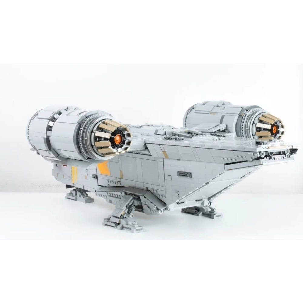 終極收藏家系列 LEGO 樂高 75331 剃刀冠號(The Razor Crest) 二手無立牌無人偶-細節圖3