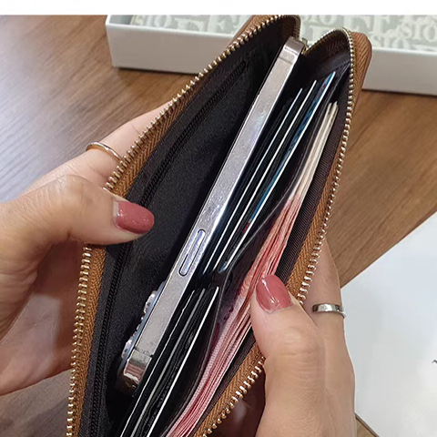 現貨-2023新款斜挎小包手機包女百搭多卡位手拿包錢包-細節圖4