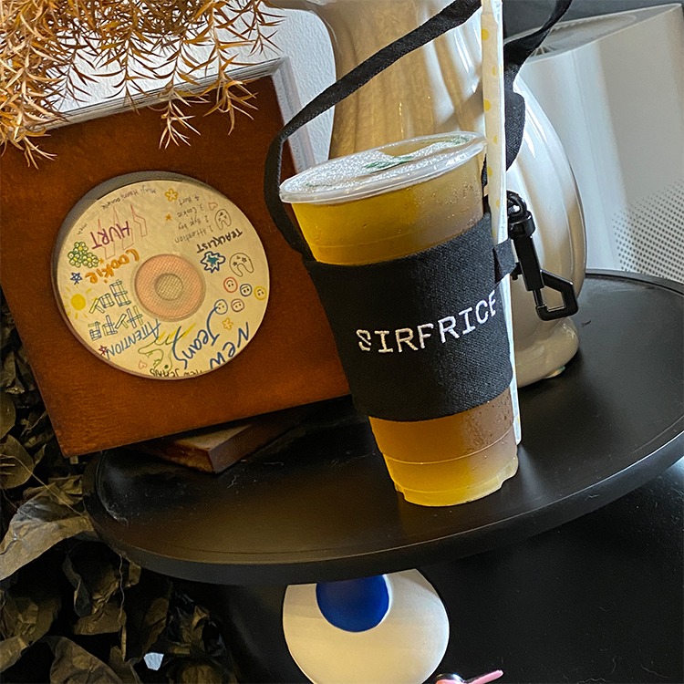 SIRPRICE 品牌環保杯套 附掛鈎 環保杯袋 飲料提袋 手搖飲料杯套 - SIRPRICE Select Shop-細節圖2