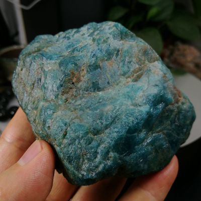 [友克鑫礦業]dd197約重296.4g-藍磷灰石原礦 磷灰石 Apatite 天然水晶 無加工未拋光原石 藍磷灰