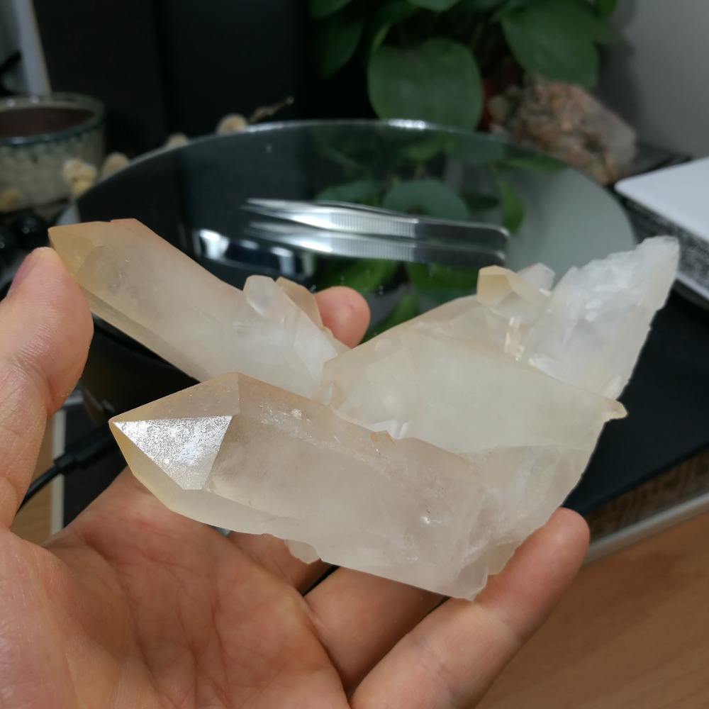 [友克鑫礦業]ac1396約重231.5g-艾希斯isis 大師水晶 伊西斯 白水晶簇 水晶柱 原礦 粉皮水晶-細節圖5