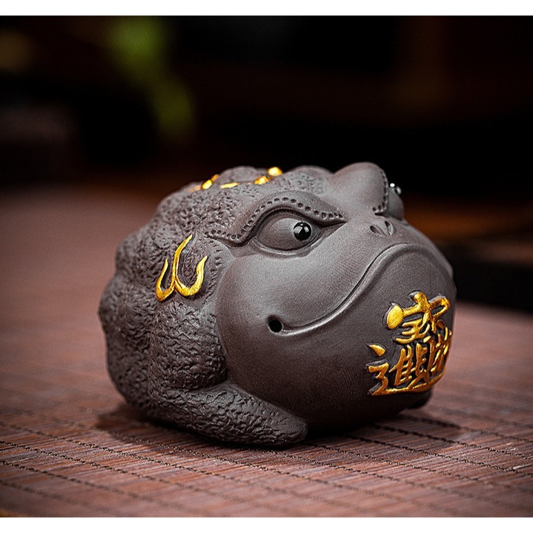 紫砂金蟾茶寵招財蟾蜍招財進寶三腳金蟾原礦紫砂紫泥窯燒招財風水小擺件可養茶寵茶具茶道藝術擺件藝品工藝品功夫茶具-細節圖5