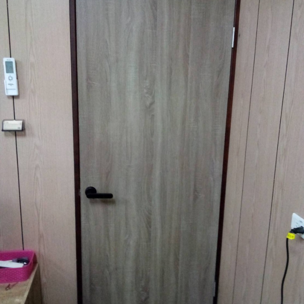 裝到好的門 木纖門 實木門 貼皮門 木門 房間門 浴室門 台中 安裝 維修 房門-細節圖4