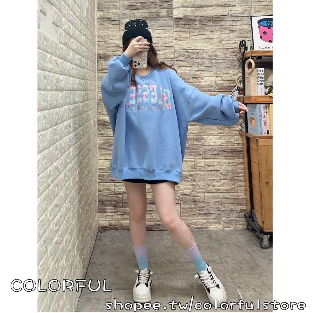 COLORFUL➖【現+追 衝量衝評價】 秋冬新款渲染繡花字母內刷毛長袖大T渲染繡花字母內刷毛大學T 字母寬鬆大版上衣-細節圖4
