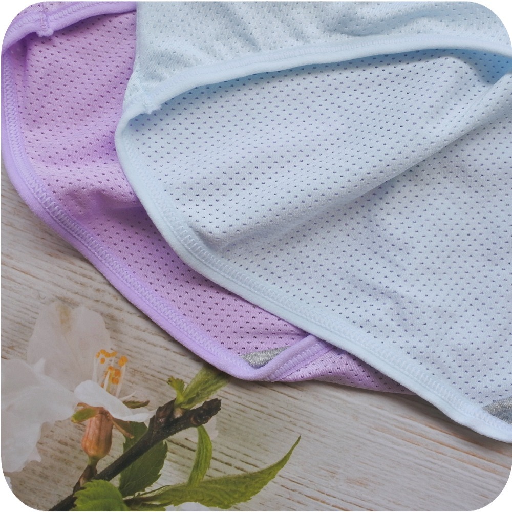 適合XXL或3L 透氣素面中腰三角褲 洞洞內褲 網眼 彈性舒適好穿 加大女生內褲 蜂巢布 吸濕快乾 內衣褲 8801-細節圖4