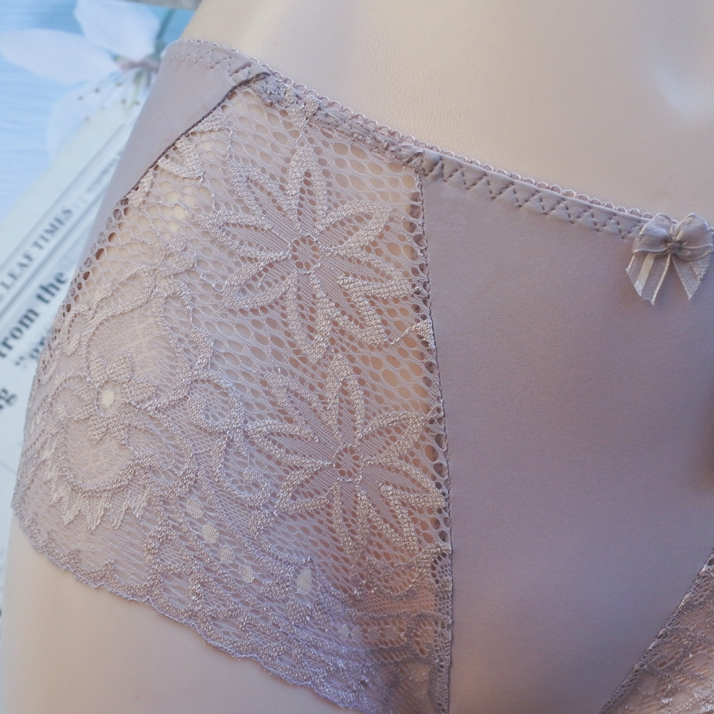 BC台灣製 無鋼圈典雅柔情內衣 高脅美背 吸濕排汗 透氣集中 胸罩 漂亮女生內衣 內褲 芋色 27935慕思爾-細節圖8