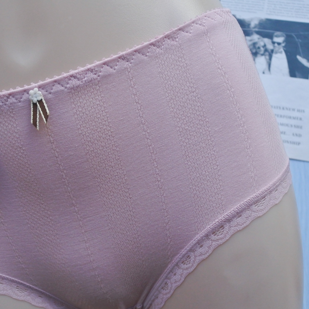 L~XL適合 女生中腰內褲  彈性 舒適 透氣 好穿 天然 抑菌 嫘縈 棉質 女內褲 女三角褲245-細節圖2