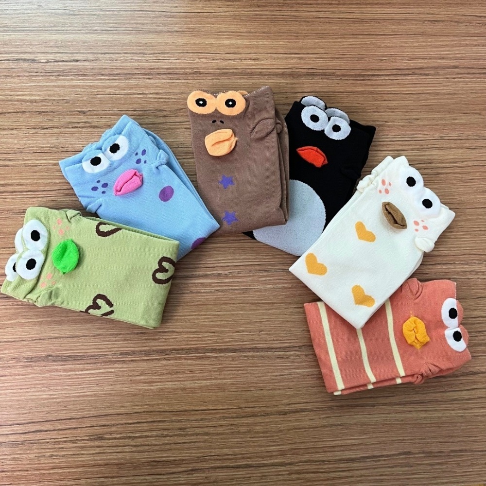 現貨醜的可愛8-15歲大童搞怪丑魚薄棉中筒襪 搞怪風女襪 薄棉中筒襪 條紋點點襪-細節圖3